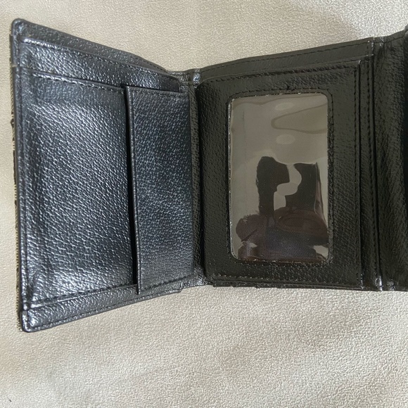 Dolce & Gabbana logo monogram small wallet - Picture 5 of 9